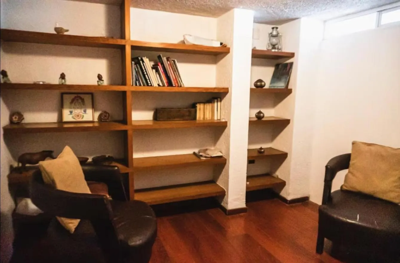 Habitacion Con Bano En Amplia Casa H2 Guadalajara 0*,  Meksika